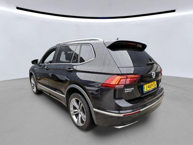 Volkswagen TIGUAN Allspace 1.5 TSI Highline Business R-Line 7p. Panorama Navi Stoelverw. Camera LED Keyless