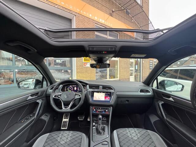 Volkswagen TIGUAN 1.4 TSI eHYBRID R-LINE PANODAK/IQ-LED/ACC/TREKHAAK/BLACKLINE/FULL OPTIONS!