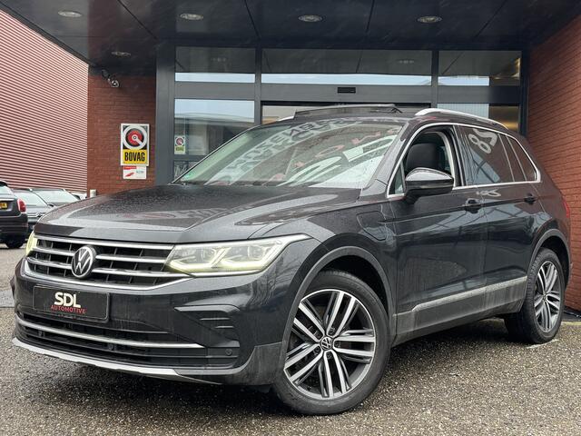 Volkswagen TIGUAN 1.4 TSI eHybrid Business+ // PANO SCHUIF-DAK // NAVI // ADAPTIVE CRUISE // AFN. TREKHAAK // ELEK. ACHTERKLEP // PDC V+A //