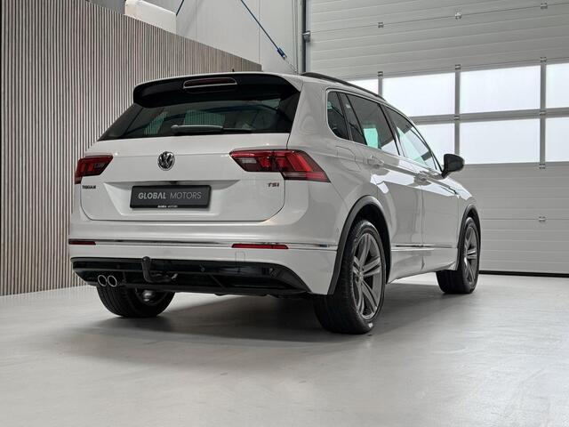 Volkswagen TIGUAN R Line 1.4 TSI ACT Comfortline BlueMotion 150 PK - AUTOMAAT - PANORAMADAK - LEER - 360 CAMERA - TREKHAAK - VIRTUAL COCKPIT - LANE ASSIST KEYLESS