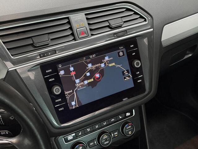 Volkswagen TIGUAN R Line 1.4 TSI ACT Comfortline BlueMotion 150 PK - AUTOMAAT - PANORAMADAK - LEER - 360 CAMERA - TREKHAAK - VIRTUAL COCKPIT - LANE ASSIST KEYLESS