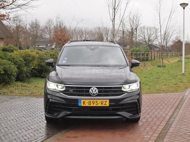 Volkswagen TIGUAN 1.5 TSI R-Line Business+ | Black Style | Sfeerverlichting | Leer | Virtual Cockpit | Apple Carplay | NL-Auto |