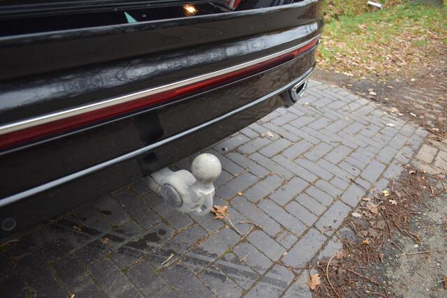 Volkswagen TIGUAN 1.5 TSI R-Line '21 LEER, PANO, TREKH, ACC, NIEUWSTAAT!