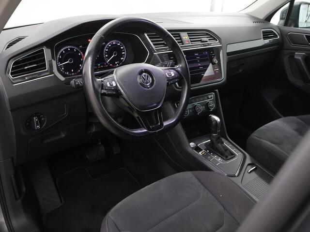 Volkswagen TIGUAN 1.4 TSI ACT Highline Business R-Line | Stoelverwarming | Navigatie | Elek. Achterklep | Cruise Control Adaptief | LED | Parkeercamera |
