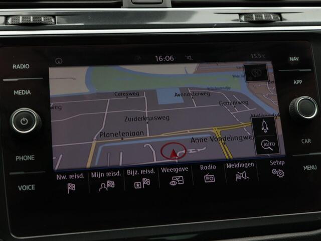 Volkswagen TIGUAN 1.5 TSi 130 Pk Comfortline Business | Trekhaak | CarPlay | Navigatie | Adaptive Cruise | Camera | R17 | 61.277 Km!