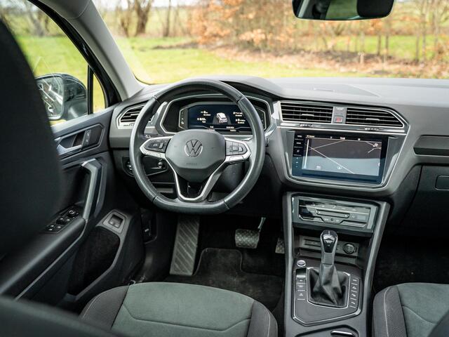 Volkswagen TIGUAN 1.4 PHEV Elegance // Panoramadak // Headup // Elekt. klep