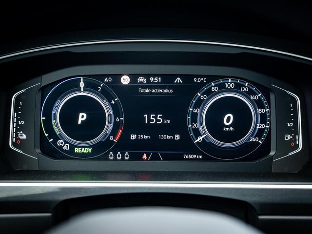 Volkswagen TIGUAN 1.4 PHEV Elegance // Panoramadak // Headup // Elekt. klep