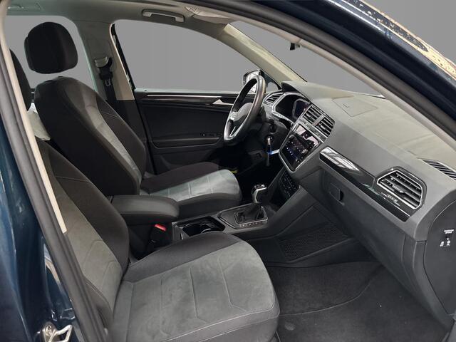 Volkswagen TIGUAN 1.4 TSI eHybrid 245pk PHEV Elegance / Panoramadak / Trekhaak / Adaptive Cruise / Wordt Verwacht