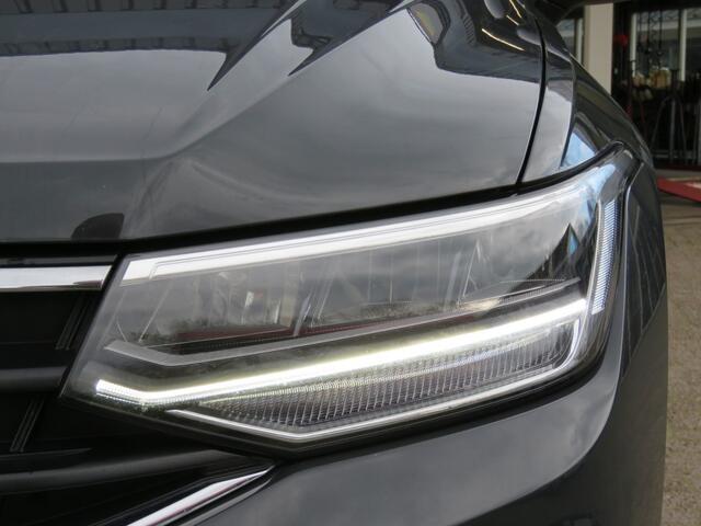 Volkswagen TIGUAN 1.4 TSI 245pk eHybrid ACTIVE / Trekhaak wegklap. / Head up / Camera Etc / BOVAG garantie