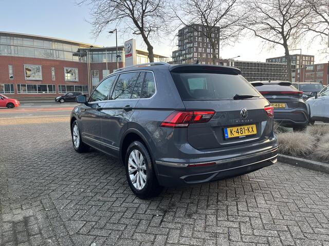 Volkswagen TIGUAN 1.5 TSI Life Business | Achteruitrij Camera | Navigatie Full Map | Cruise Control Adaptieve |