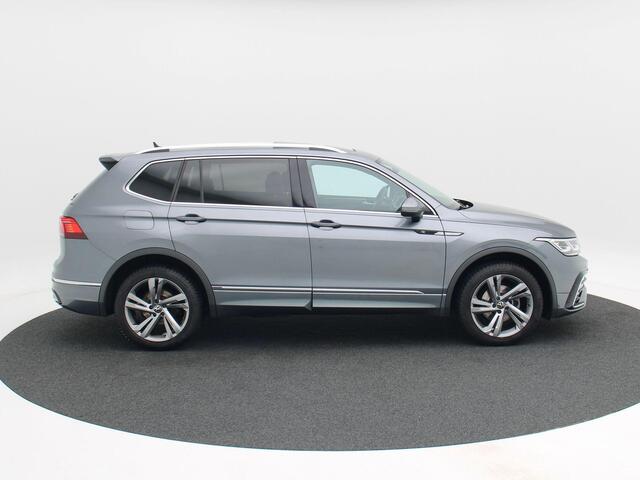 Volkswagen TIGUAN Allspace 1.5 TSi 150 Pk Automaat R-Line Business+ 7 Pers | Panorama Dak | Stoel/Stuur Verwarming | Camera | Adaptive Cruise | Full LED | 19 Inch 84.135 Km !!