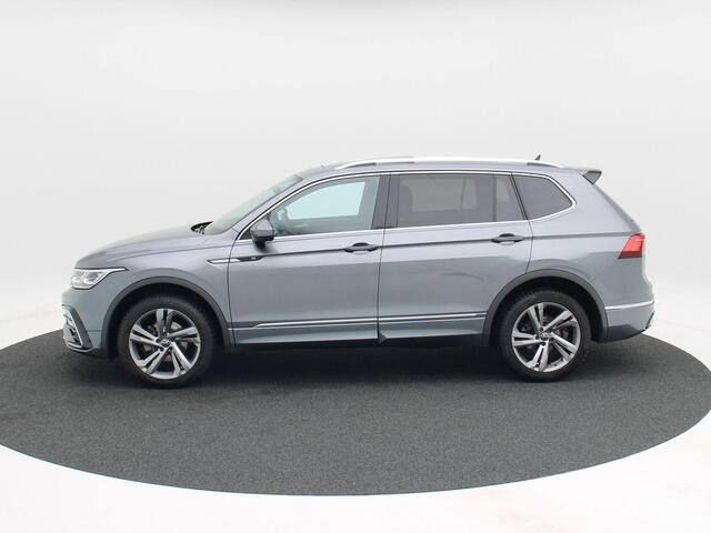 Volkswagen TIGUAN Allspace 1.5 TSi 150 Pk Automaat R-Line Business+ 7 Pers | Panorama Dak | Stoel/Stuur Verwarming | Camera | Adaptive Cruise | Full LED | 19 Inch 84.135 Km !!