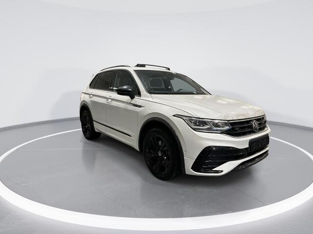 Volkswagen TIGUAN 1.4 TSI 245pk DSG eHybrid R-Line Business · Panoramadak · Leder · 360 Camera · Inklap. Trekhaak · Matrix LED · Side Assist · Keyless · Stuur- & Stoelverwarming ·