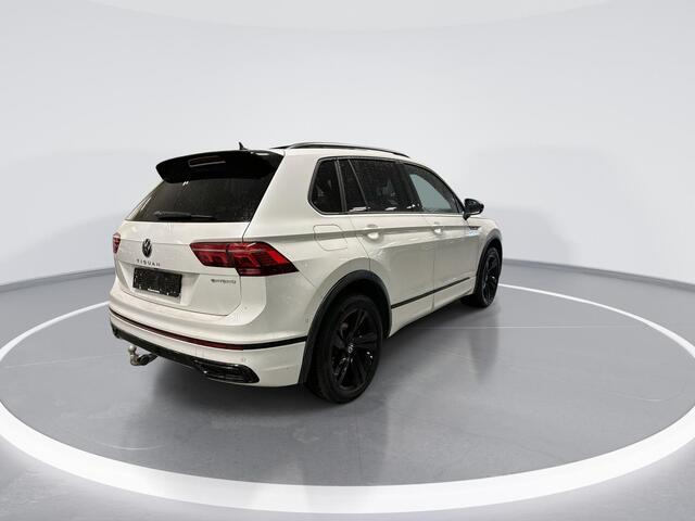 Volkswagen TIGUAN 1.4 TSI 245pk DSG eHybrid R-Line Business · Panoramadak · Leder · 360 Camera · Inklap. Trekhaak · Matrix LED · Side Assist · Keyless · Stuur- & Stoelverwarming ·