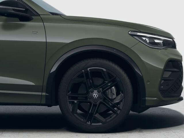 Volkswagen TIGUAN R-Line Edition 1.5 eHybrid 204 PK 6 versn. DSG · Black Style Pakket · Panoramaschuif-kanteldak · Trekhaak inklapbaar, met elektrische ontgrendeling, incl. aanhangermanoeuvreerhulp Trailer Assist ·