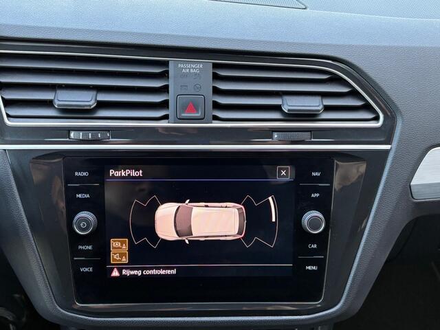 Volkswagen TIGUAN 1.5 TSI AUT. DIG.DASHBORD NAVI AIRCO STOELVERWARMING LMV