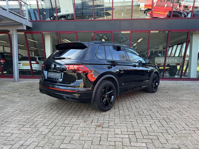 Volkswagen TIGUAN 1.5 TSI R-Line Business+ | Black Style | PDC | ACC | Trekhaak | Stoel/Stuurverw. | Navi |