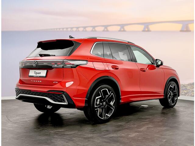 Volkswagen TIGUAN 1.5 eTSI R-Line Edition DSG7 150pk Black Style