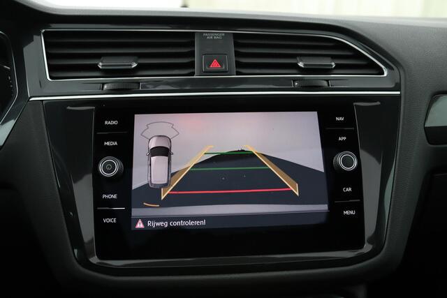 Volkswagen TIGUAN Allspace 1.5 TSI R*AUTOM*PANO*ACC*NAVI*HAAK*CAM*CARPLAY*ECC
