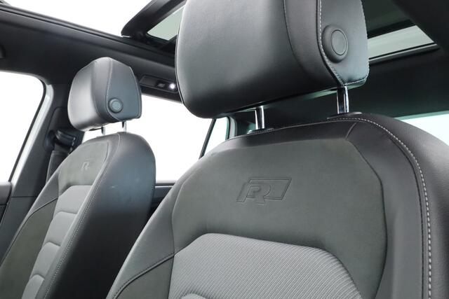 Volkswagen TIGUAN 2.0 TSI 4Motion R-Line DSG 220pk! | Pano | 360cam | Elek. Trekhaak | Adapt. Cruise | Stoelverw. | 20'' | Digi. Dashboard