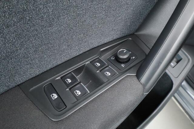 Volkswagen TIGUAN Allspace 1.5 TSI DSG | Camera | Elek. Trekhaak | Stoel- Stuurverw. | Keyless | Adapt. Cruise | CarPlay |