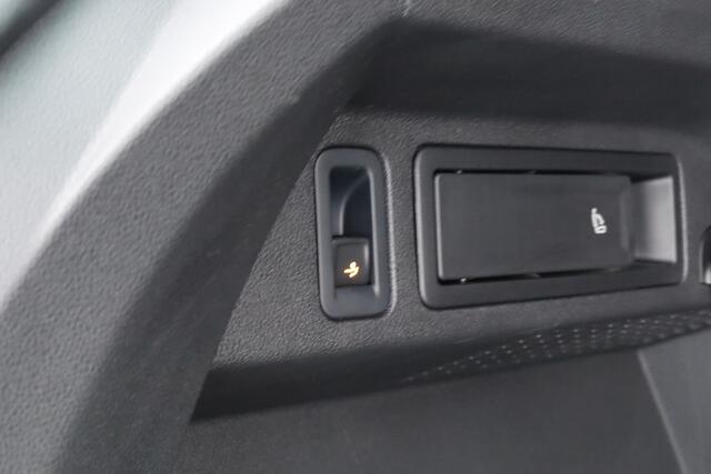 Volkswagen TIGUAN 1.4 TSI ACT Highline DSG | Digi. Dashboard | Pano | Leder | Stoel- Stuurverw . | 360cam | Elek. Trekhaak