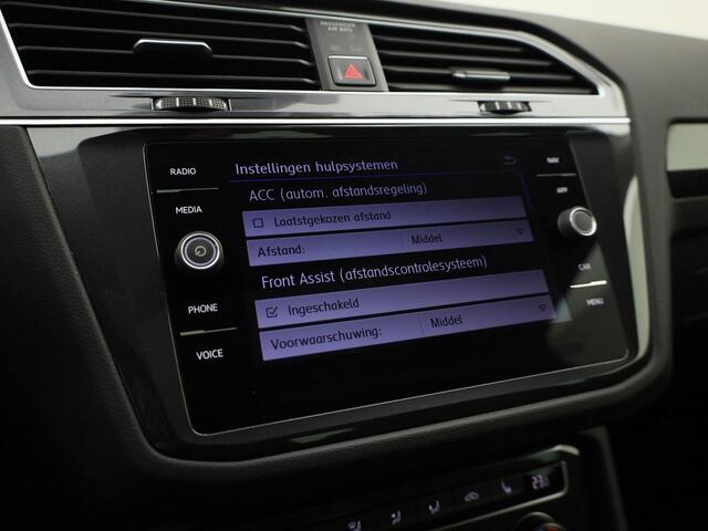 Volkswagen TIGUAN 1.4TSI/150PK 4Motion Highline DSG · Panoramadak · R-line exterieur · Apple/Android Car Play · Navigatie · Stoelverwarming