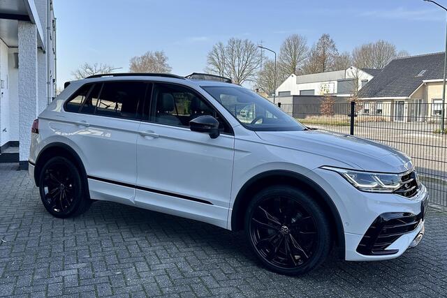 Volkswagen TIGUAN 1.4 TSI eHybrid R-Line Black Pano IQ verlichting