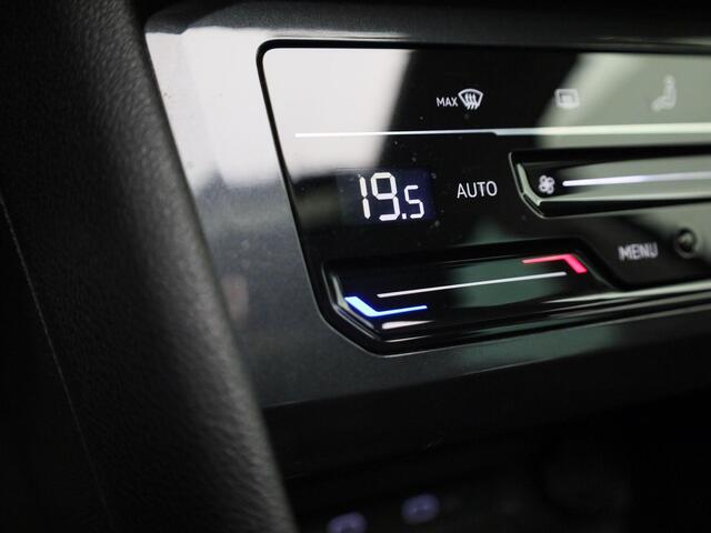 Volkswagen TIGUAN 1.4TSIeHybrid 180kW/245PK Elegance DSG · Panoramadak · Apple/Android Car Play · Camera + Parkeersensoren