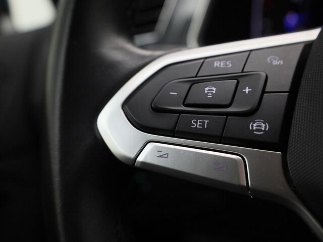 Volkswagen TIGUAN 1.5TSI/130PK Life Business · Navigatie · Camera + Parkeersensoren · Apple/Android Car Play ·