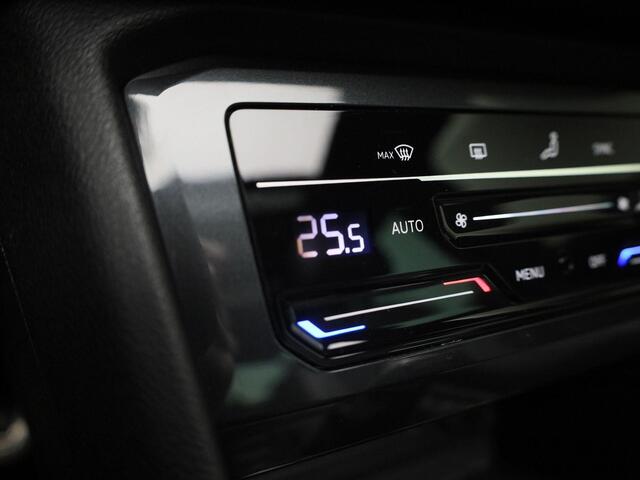 Volkswagen TIGUAN 1.4TSIeHybrid 180kW/245PK R-Line DSG · Panoramadak · Trekhaak · Apple/Android Car Play · Camera ·