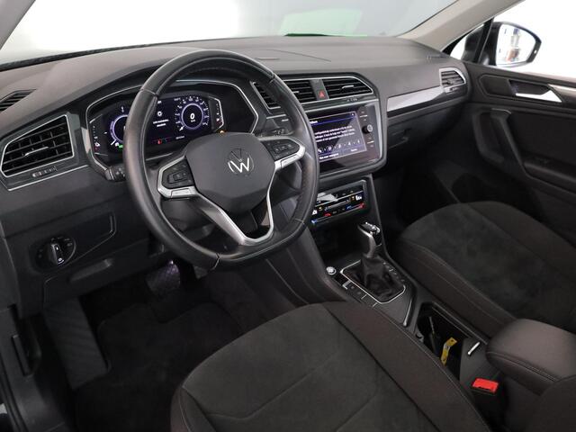 Volkswagen TIGUAN 1.4 TSI eHybrid Elegance 245 PK PHEV | Panorama dak | Matrix koplampen | Parkeercamera | Side assist |
