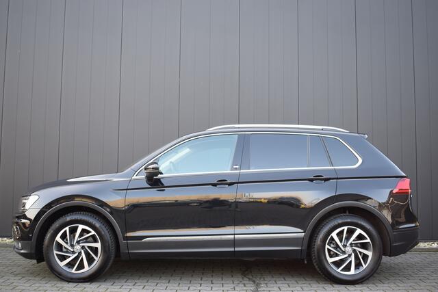Volkswagen TIGUAN 1.4 TSi Comfortline Business Sound LED | Carplay | Keyless | Trekhaak | Full Map Navi | ECC
