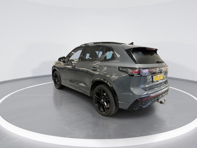 Volkswagen TIGUAN 1.5 eHybrid 204pk DSG R-Line Edition · Panoramadak · 360 Camera · Inklap. Trekhaak · Matrix LED · Side Assist · Stuur- & Stoelverwarming · Garantie t/m 08-07-2029 of 100.000km