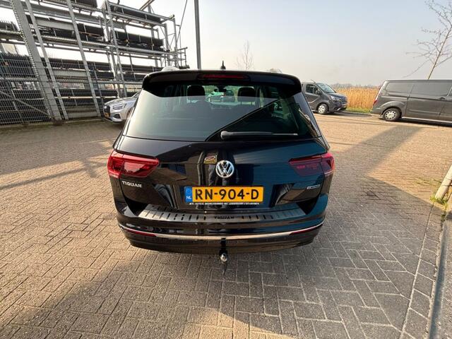Volkswagen TIGUAN 2.0 TSI 4M. HL BUS R
