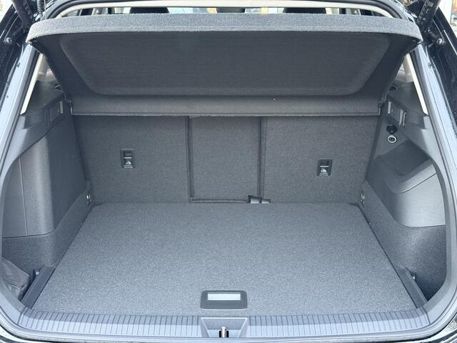 Volkswagen TIGUAN 1.5 eHybrid Life Edition