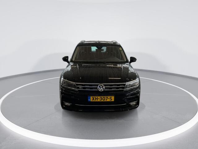 Volkswagen TIGUAN 2.0 TSI 4Motion Highline · Panoramadak · Lederen bekleding · R-line exterieur · 360 gr. Camera · Trekhaak · 20'' · Elektrische stoelverstelling · Apple/Android Car Play · Navigatie ·