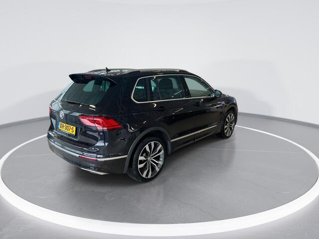 Volkswagen TIGUAN 2.0 TSI 4Motion Highline · Panoramadak · Lederen bekleding · R-line exterieur · 360 gr. Camera · Trekhaak · 20'' · Elektrische stoelverstelling · Apple/Android Car Play · Navigatie ·