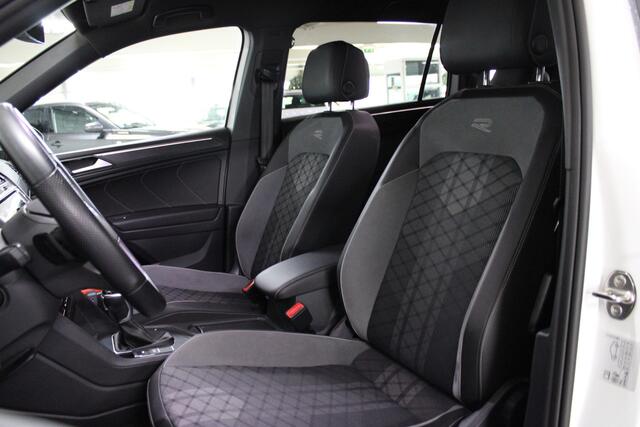 Volkswagen TIGUAN Allspace 1.5 TSI DSG-7 R-Line Business 7p. / Stoel + Stuurverwarming / Camera / Elektr. klep /