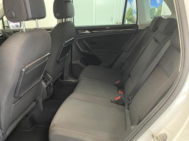 Volkswagen TIGUAN 1.4 TSI ACT R-Line | Keyless | El. Achterklep | Stoelverwarming | Carplay