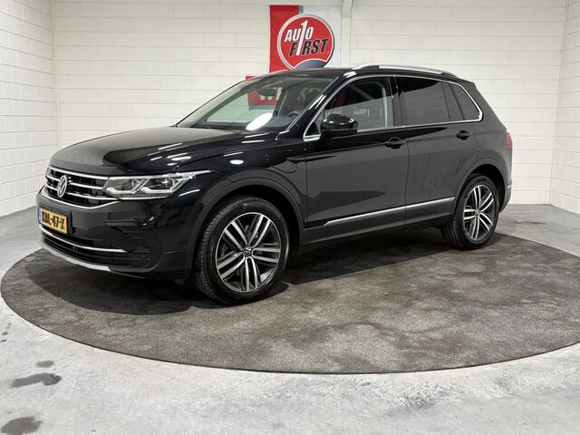 Volkswagen TIGUAN 1.4 TSI eHybrid Elegance, BTW, Dealer o.h. , Panoramadak, Matrix led, Camera, Virtual cockpit, Clima, 19 inch, Navi app connect, Wegklapbare trekhaak