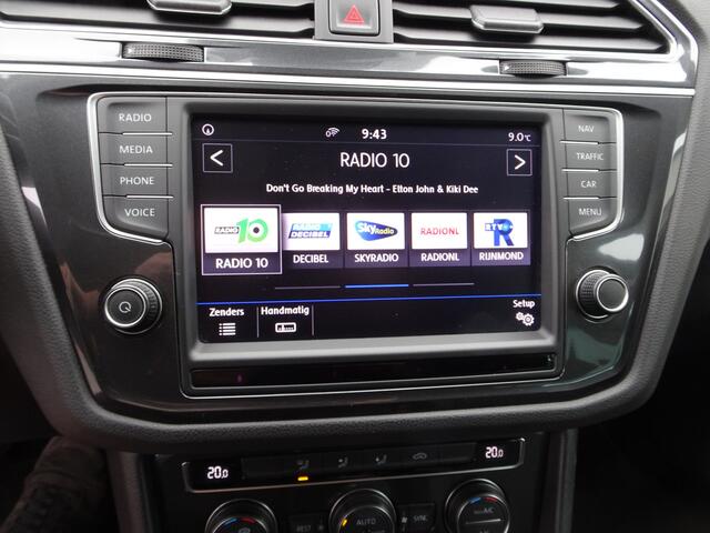 Volkswagen TIGUAN 1.4 TSI ACT Comfortline Automatische airco, navigatie, licht metalen velgen, parkeersensoren voor en achter, trekhaak elektrisch uitklapbaar, enz.