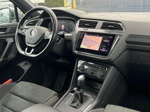 Volkswagen TIGUAN Allspace 1.5 TSI 150pk DSG Highline Business R 7p. Panoramadak Trekhaak