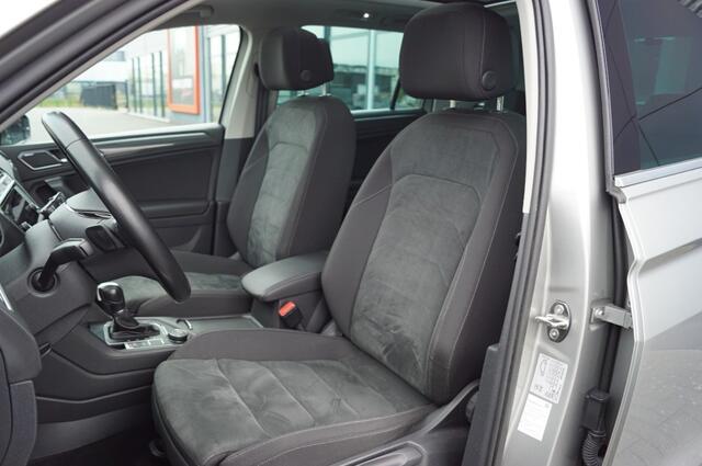 Volkswagen TIGUAN 2.0 TSI DSG 4Motion R-Line 180pk/ Panodak / Navi/ Dynaudio/20 Inch LM /Virtual cockpit
