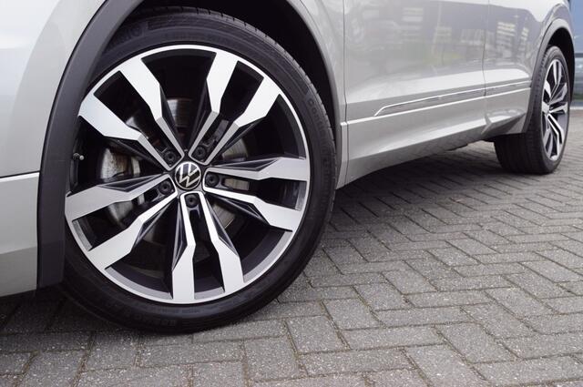 Volkswagen TIGUAN 2.0 TSI DSG 4Motion R-Line 180pk/ Panodak / Navi/ Dynaudio/20 Inch LM /Virtual cockpit