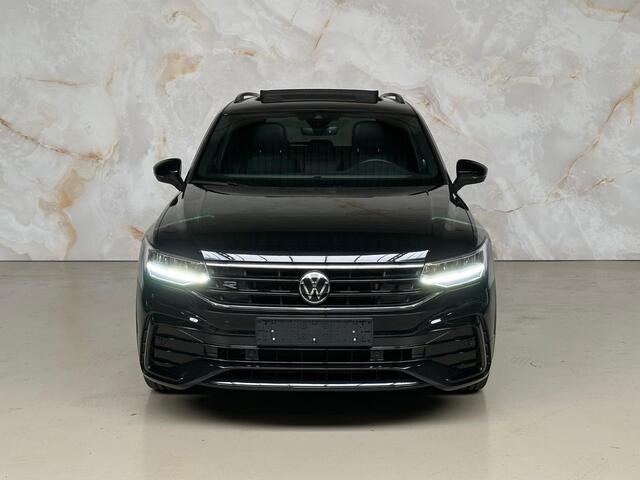 Volkswagen TIGUAN 1.5 TSI R-Line / Pano / Camera /