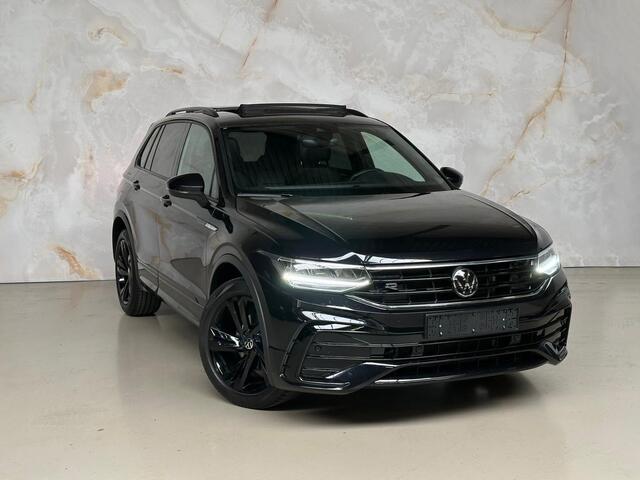 Volkswagen TIGUAN 1.5 TSI R-Line / Pano / Camera /