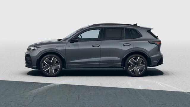 Volkswagen TIGUAN 1.5 eHybrid 272 6DSG R-Line Edition Automaat | Black Style Pakket