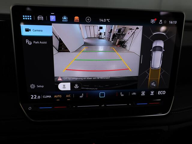 Volkswagen TIGUAN 1.5 eHybrid Life Edition 204 pk Automaat (DSG) | Verlengde garantie | Navigatie | Parkeersensoren (Park assist) | Achteruitrijcamera | Stoelverwarming |