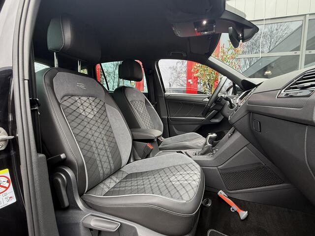 Volkswagen TIGUAN 1.4 TSI eHybrid *!* 2x R-LINE *!* NAVI/ IQ LED/ CAMERA/ 19 INCH/ TREKHAAK *!*
